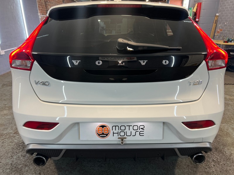 Used Volvo V40 2017 for sale - 76962872: Photo 6