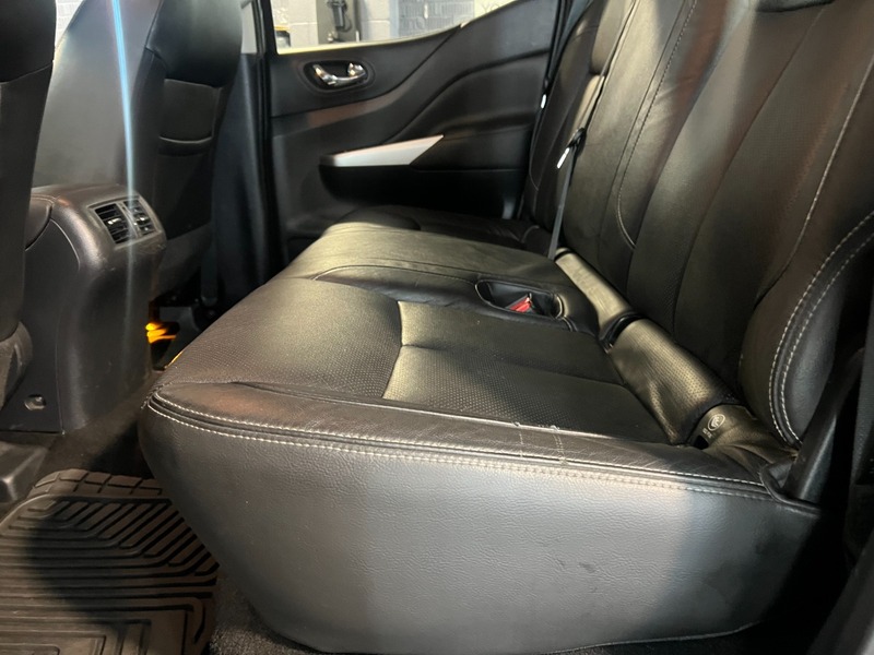 Used Nissan Navara 2017 for sale - 77162073: Photo 41