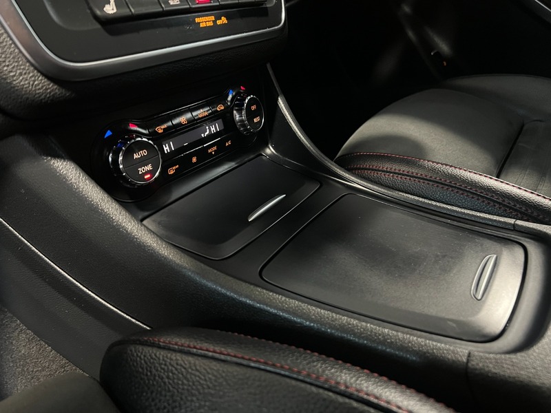 Used Mercedes-Benz C Class 2015 for sale - 76758773: Photo 31