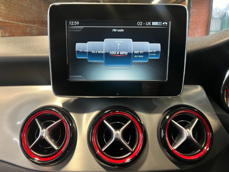 Used Mercedes-Benz C Class 2015 for sale - 76758773: Photo 38