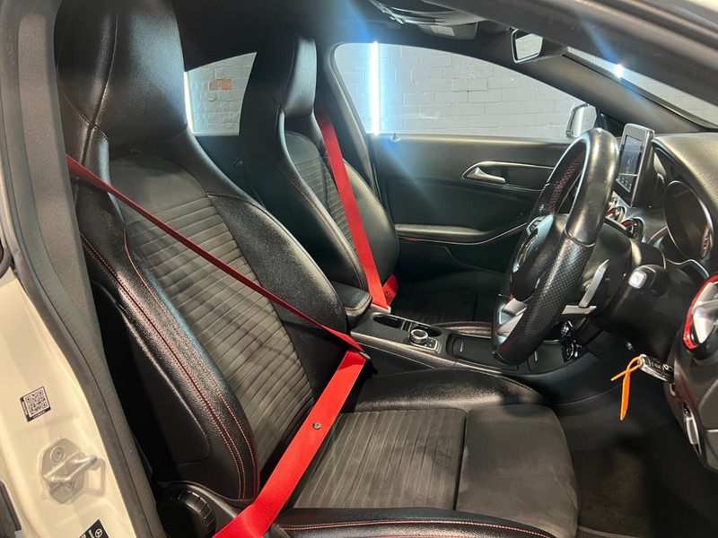 Used Mercedes-Benz C Class 2015 for sale - 76758773: Photo 45