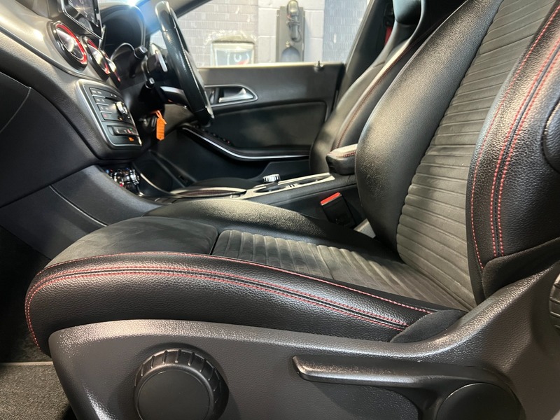 Used Mercedes-Benz C Class 2015 for sale - 76758773: Photo 47