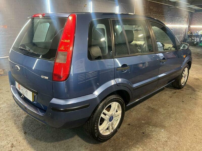 Used Ford Fusion 2005 for sale - 76591281: Photo 6