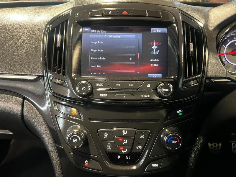 Used Vauxhall Insignia 2016 for sale - 76686866: Photo 25