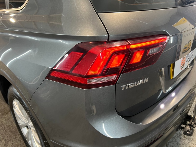 Used Volkswagen Tiguan 2017 for sale - 76057204: Photo 11