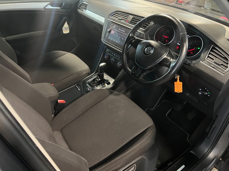 Used Volkswagen Tiguan 2017 for sale - 76057204: Photo 15