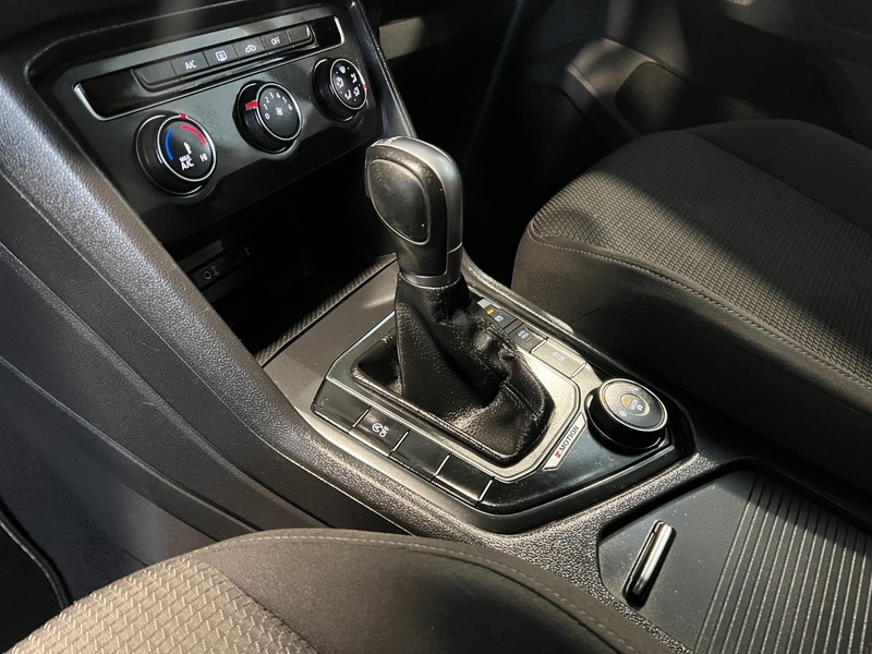 Used Volkswagen Tiguan 2017 for sale - 76057204: Photo 24