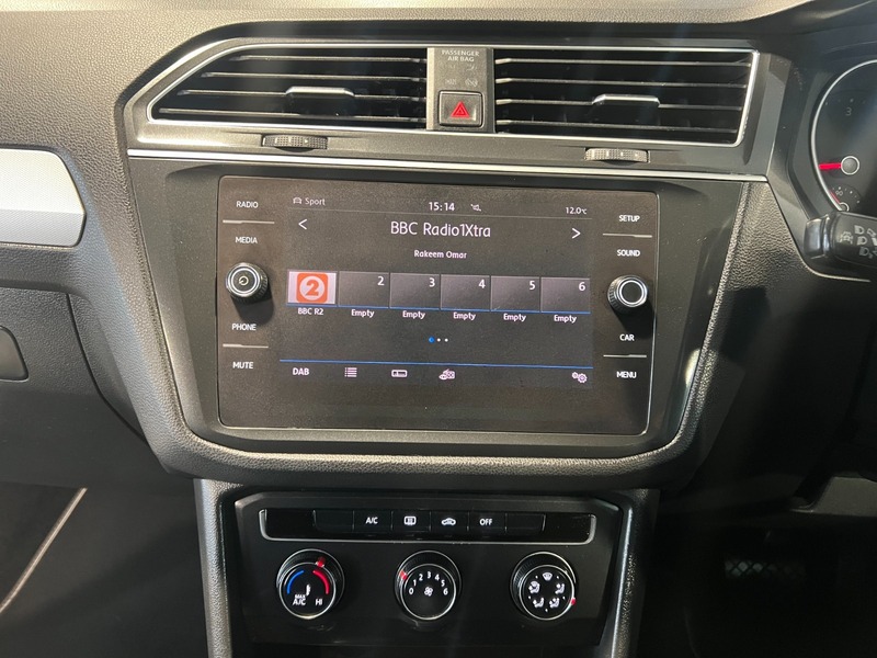 Used Volkswagen Tiguan 2017 for sale - 76057204: Photo 25