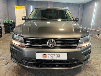 Used Volkswagen Tiguan 2017 for sale - 76057204: Photo 2