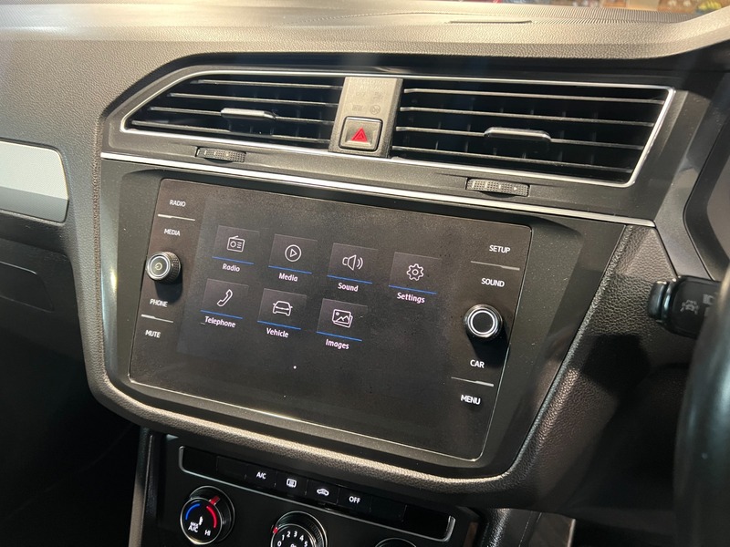 Used Volkswagen Tiguan 2017 for sale - 76057204: Photo 35