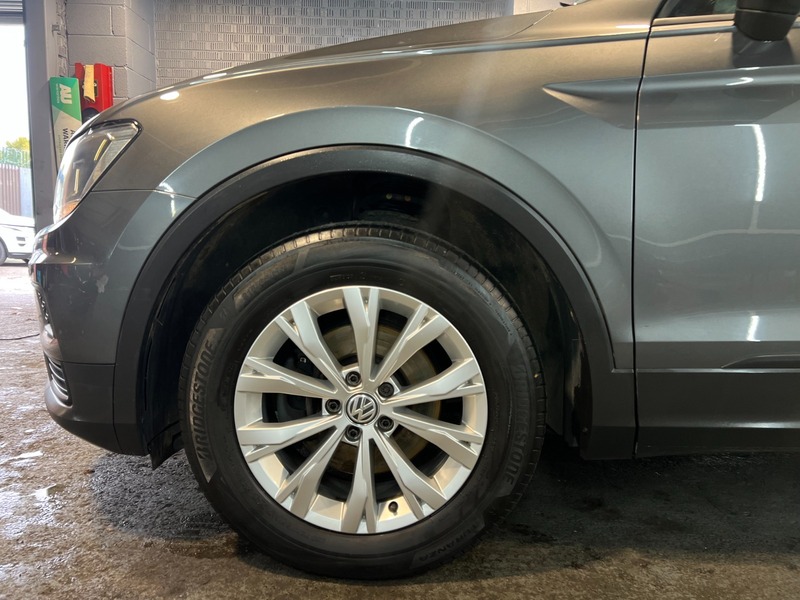 Used Volkswagen Tiguan 2017 for sale - 76057204: Photo 39