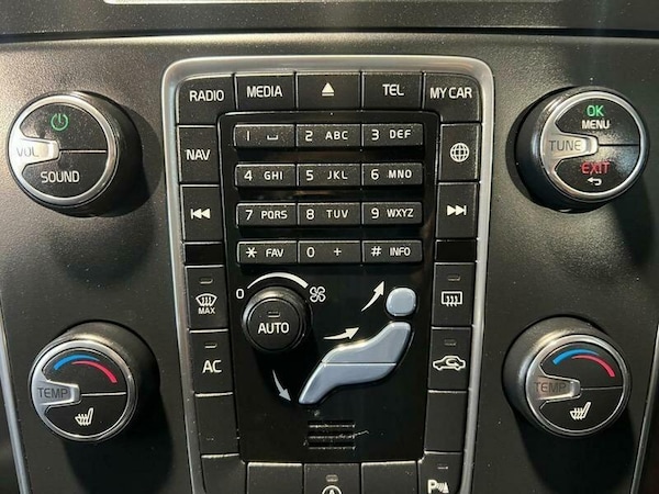 Used Volvo S60 2018 for sale - 75398234: Photo 25