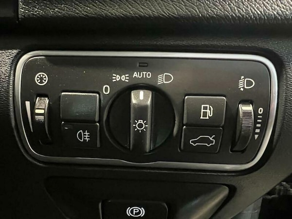 Used Volvo S60 2018 for sale - 75398234: Photo 43