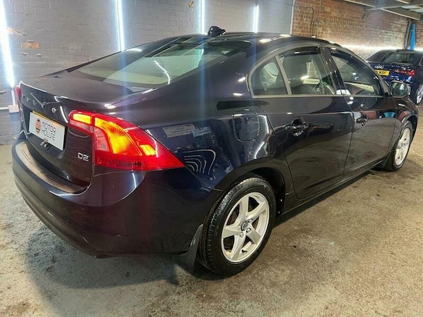 Used Volvo S60 2018 for sale - 75398234: Photo 7
