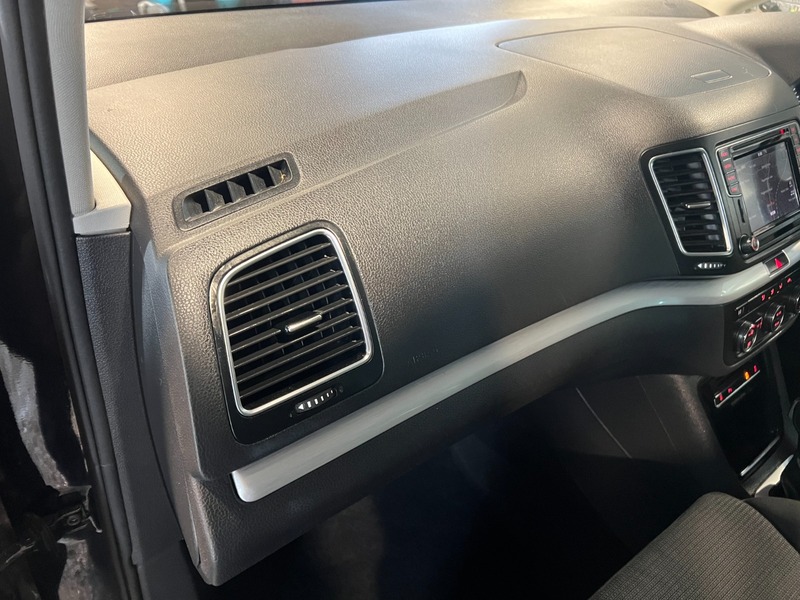 Used Volkswagen Sharan 2016 for sale - 76376428: Photo 18