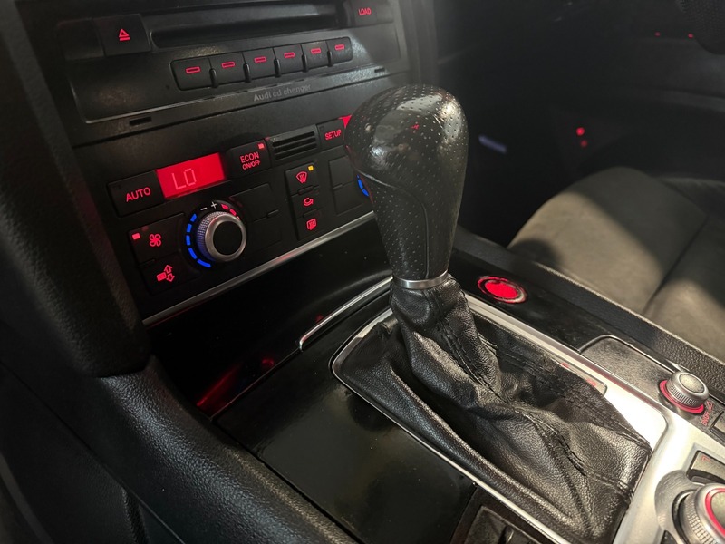 Used Audi Q7 2007 for sale - 77622117: Photo 23