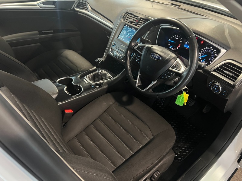 Used Ford Mondeo 2019 for sale - 76618328: Photo 14