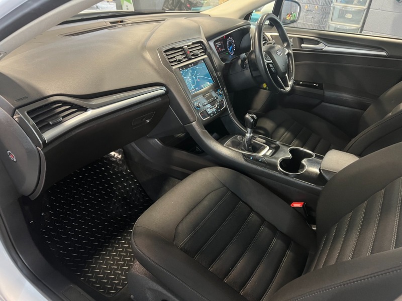 Used Ford Mondeo 2019 for sale - 76618328: Photo 21