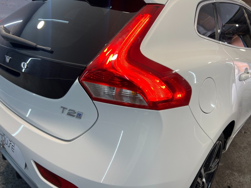 Used Volvo V40 2017 for sale - 76029769: Photo 13