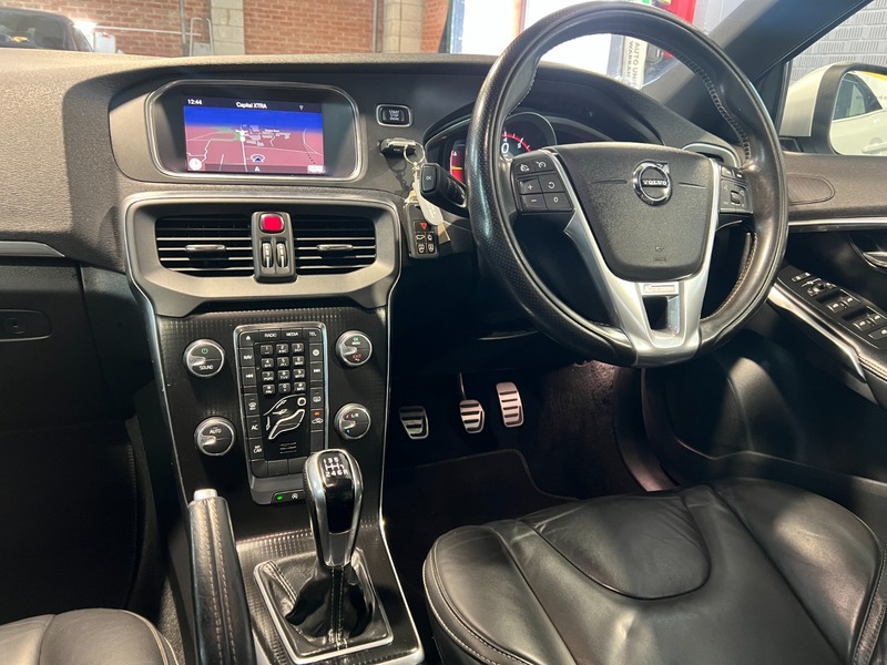 Used Volvo V40 2017 for sale - 76029769: Photo 19