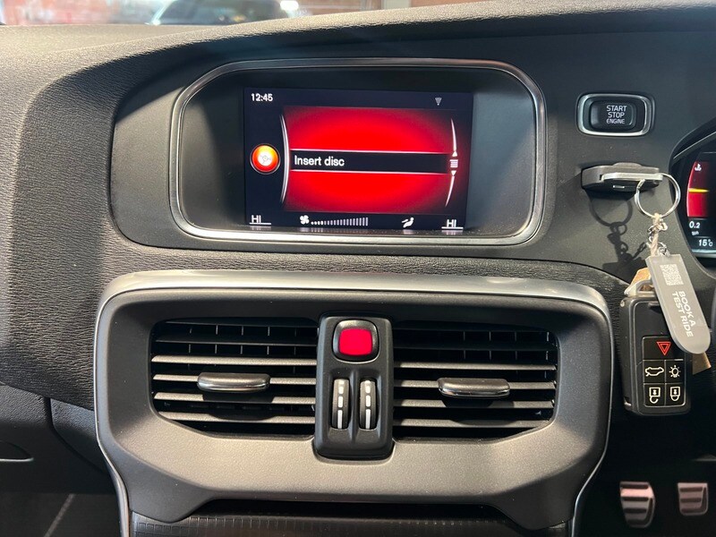 Used Volvo V40 2017 for sale - 76029769: Photo 29