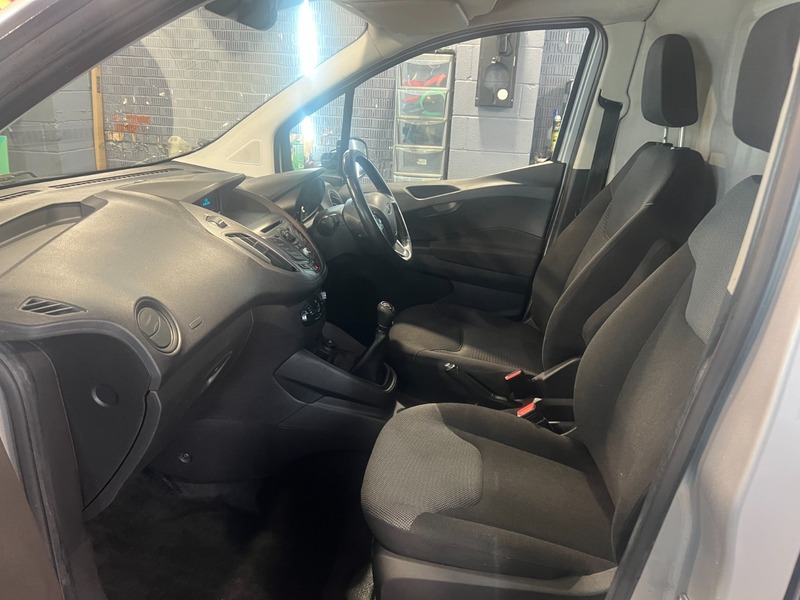 Used Ford Transit Courier 2016 for sale - 76863646: Photo 14