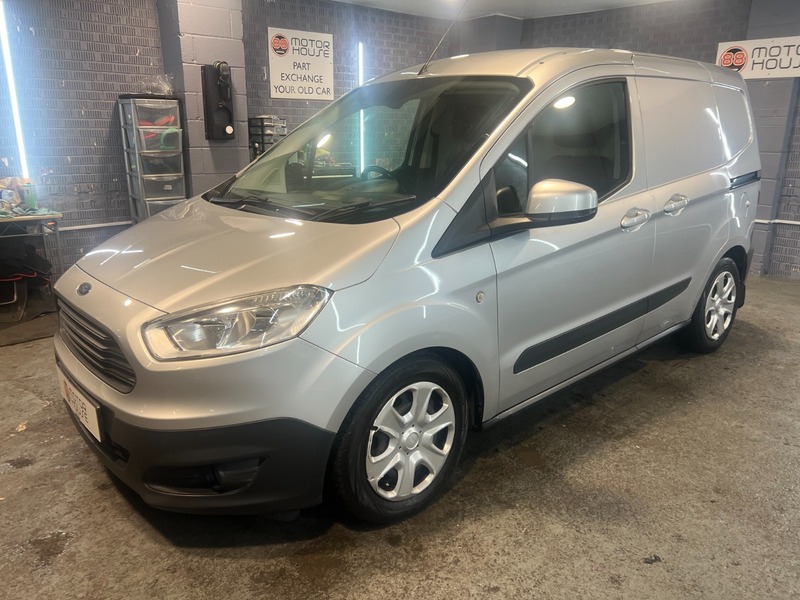 Used Ford Transit Courier 2016 for sale - 76863646: Photo 3