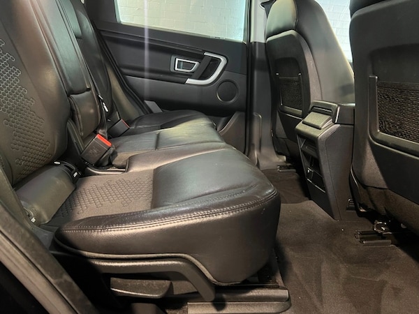 Used Land Rover Discovery Sport 2017 for sale - 76211040: Photo 23
