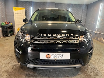 Used Land Rover Discovery Sport 2017 for sale - 76211040: Photo 2