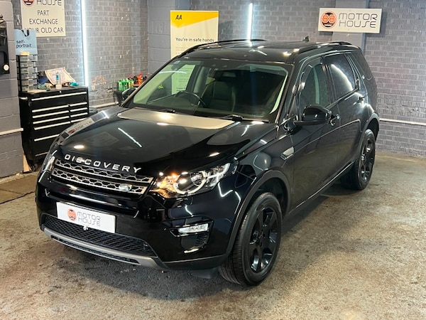 Used Land Rover Discovery Sport 2017 for sale - 76211040: Photo 32