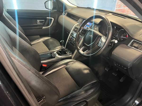 Used Land Rover Discovery Sport 2017 for sale - 76211040: Photo 8