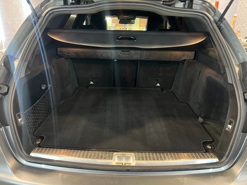 Used Mercedes-Benz C Class 2016 for sale - 76934971: Photo 11