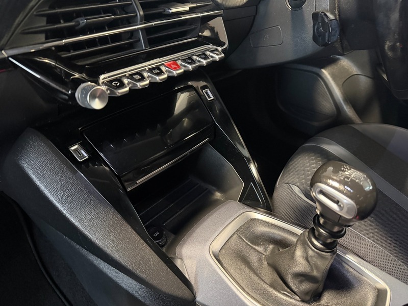 Used Peugeot 2008 2020 for sale - 77437908: Photo 24