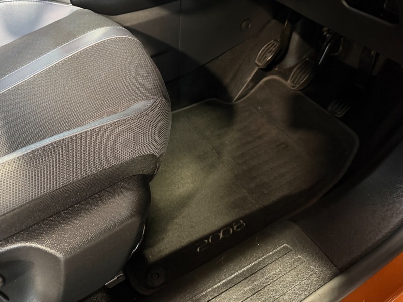 Used Peugeot 2008 2020 for sale - 77437908: Photo 38