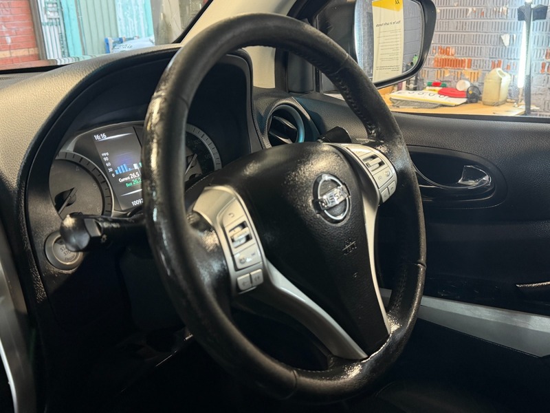 Used Nissan Navara 2017 for sale - 77572458: Photo 36