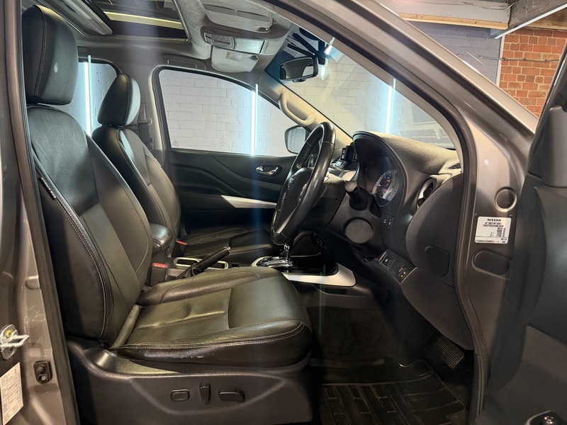 Used Nissan Navara 2016 for sale - 77781263: Photo 22