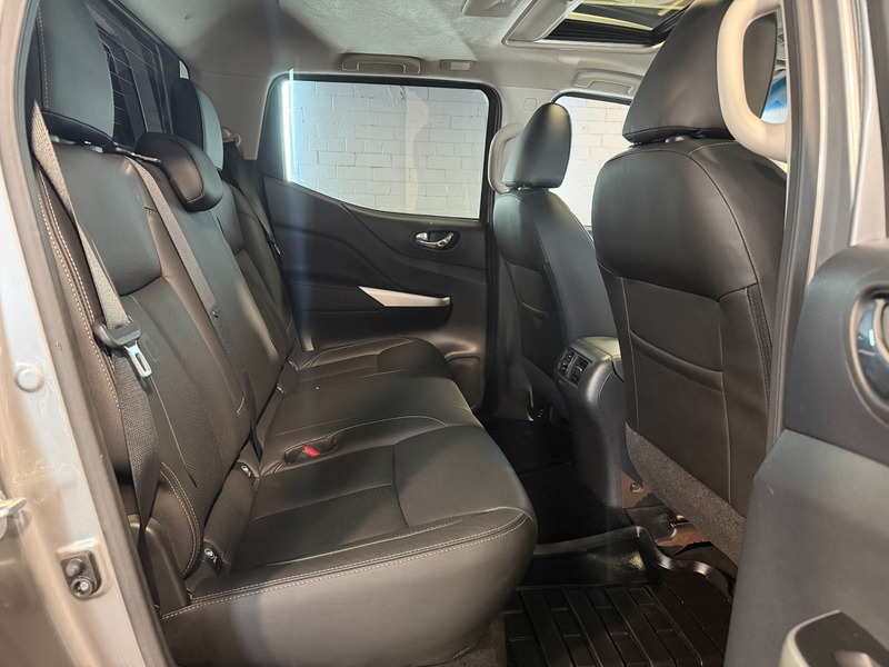 Used Nissan Navara 2016 for sale - 77781263: Photo 25