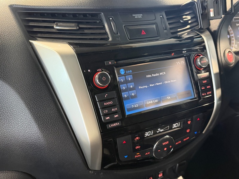 Used Nissan Navara 2016 for sale - 77781263: Photo 42