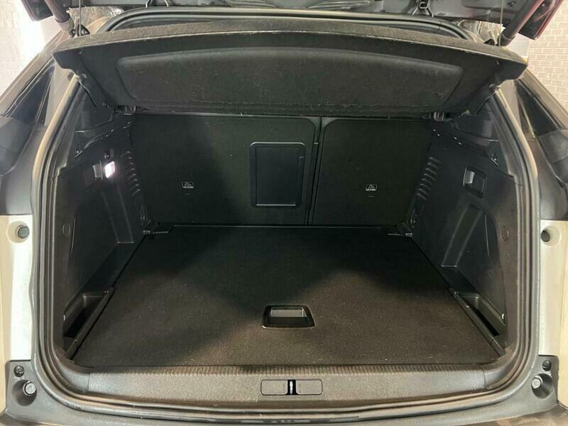 Used Peugeot 3008 2019 for sale - 77384931: Photo 6