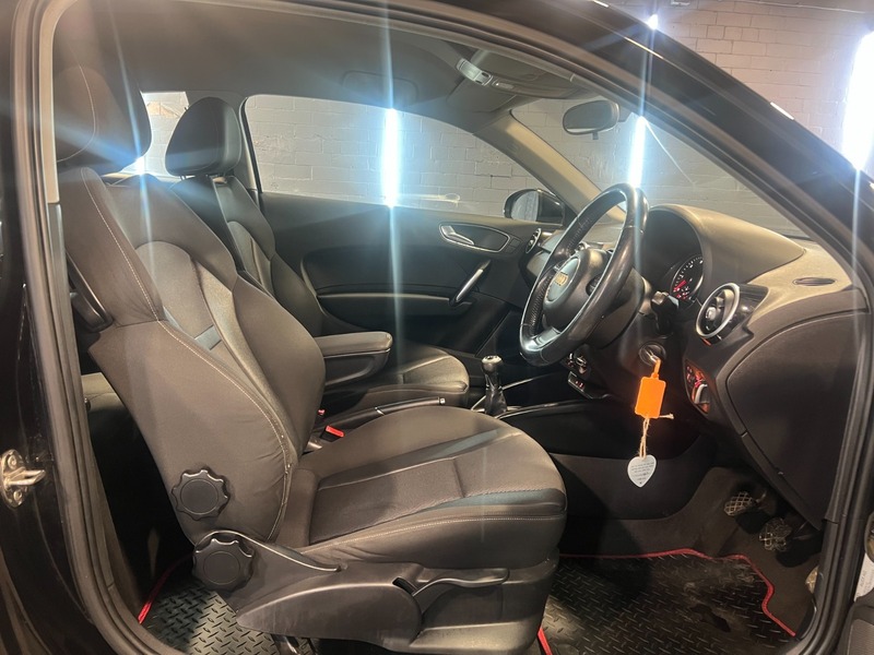 Used Audi A1 2012 for sale - 76768919: Photo 13