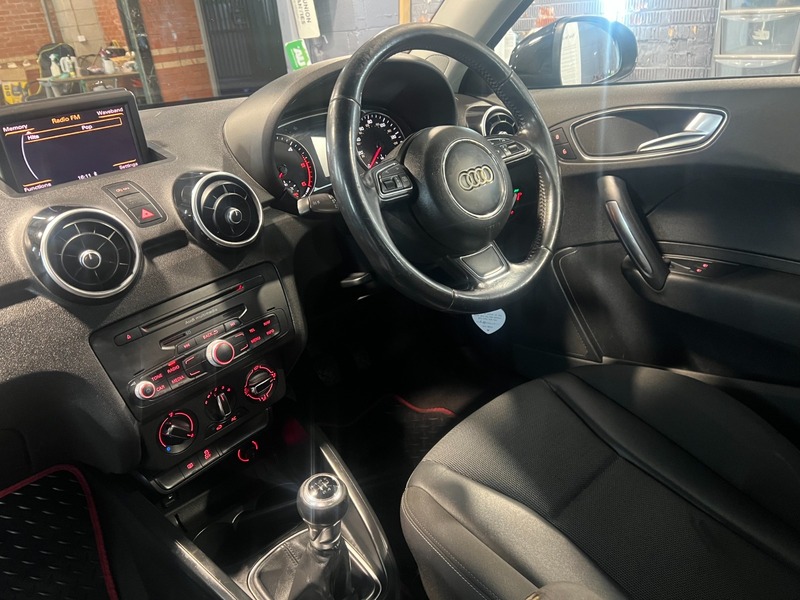 Used Audi A1 2012 for sale - 76768919: Photo 17