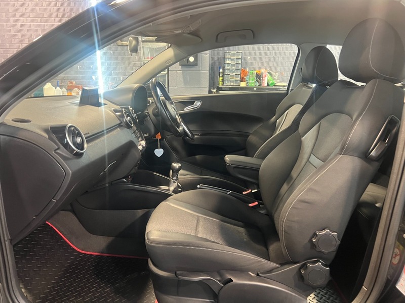 Used Audi A1 2012 for sale - 76768919: Photo 20