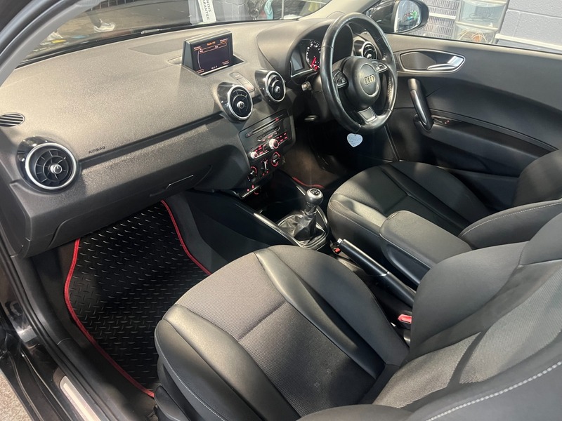 Used Audi A1 2012 for sale - 76768919: Photo 21