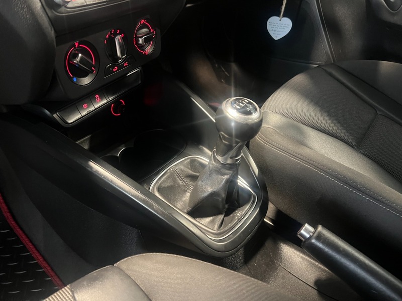 Used Audi A1 2012 for sale - 76768919: Photo 24