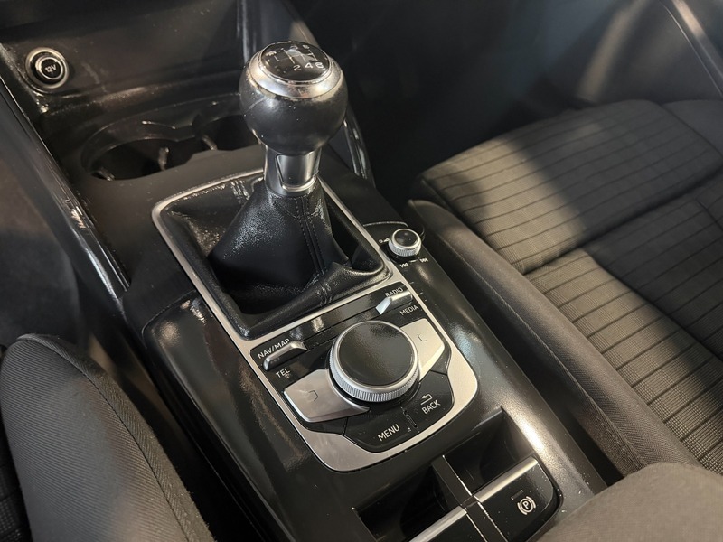 Used Audi A3 Cabriolet 2016 for sale - 77668141: Photo 25