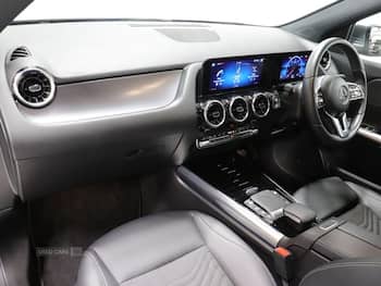 Used Mercedes-Benz GLA 2023 for sale - 79781385: Photo