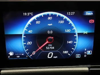 Used Mercedes-Benz GLA 2023 for sale - 79781385: Photo