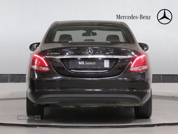 Used Mercedes-Benz C Class 2018 for sale - 76646845: Photo 13