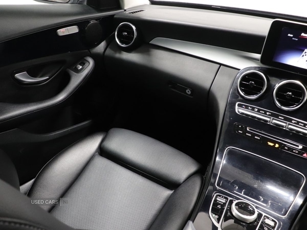 Used Mercedes-Benz C Class 2018 for sale - 76646845: Photo 27