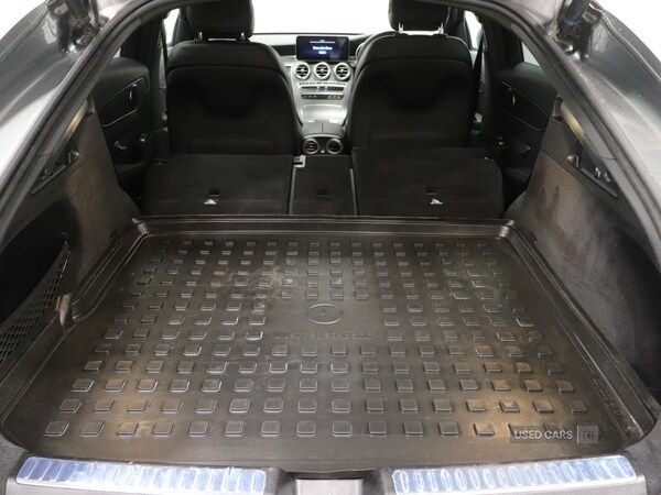 Used Mercedes-Benz GLC 2019 for sale - 78136669: Photo 30